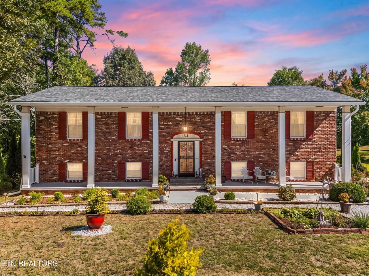 212 Cogdill Rd - Photo 1