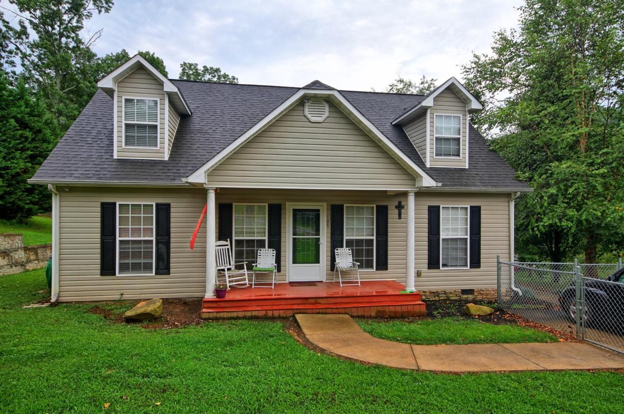 195 Trace Lane - Photo 1