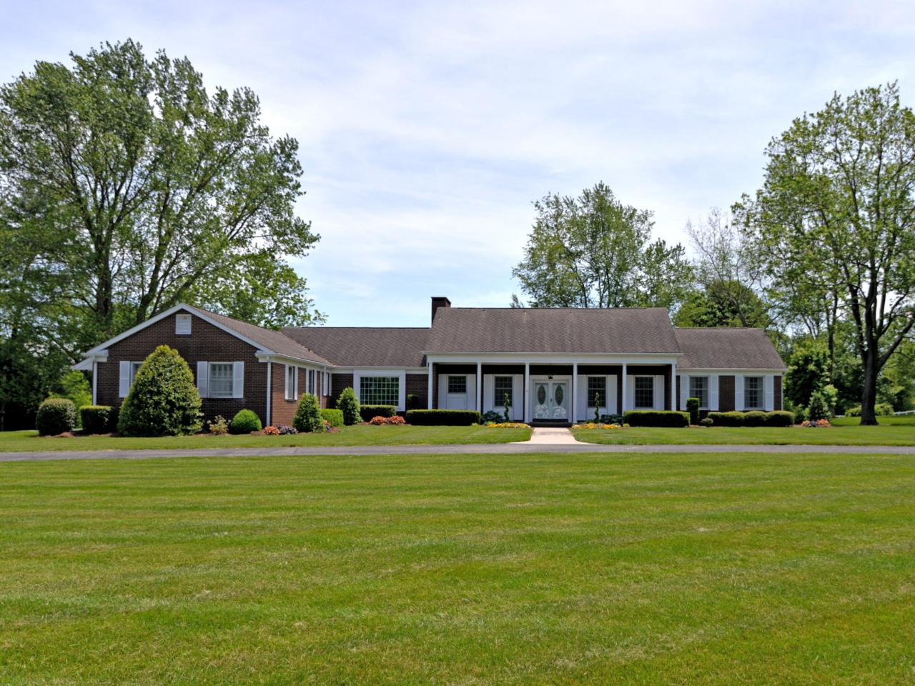 2105 Economy Rd - Photo 1