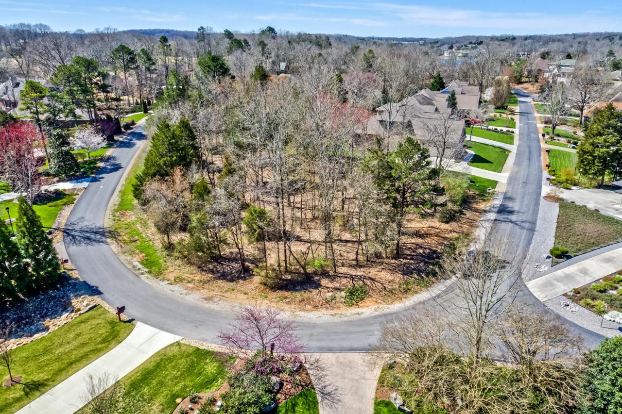 411 Cayuga Drive - Photo 1