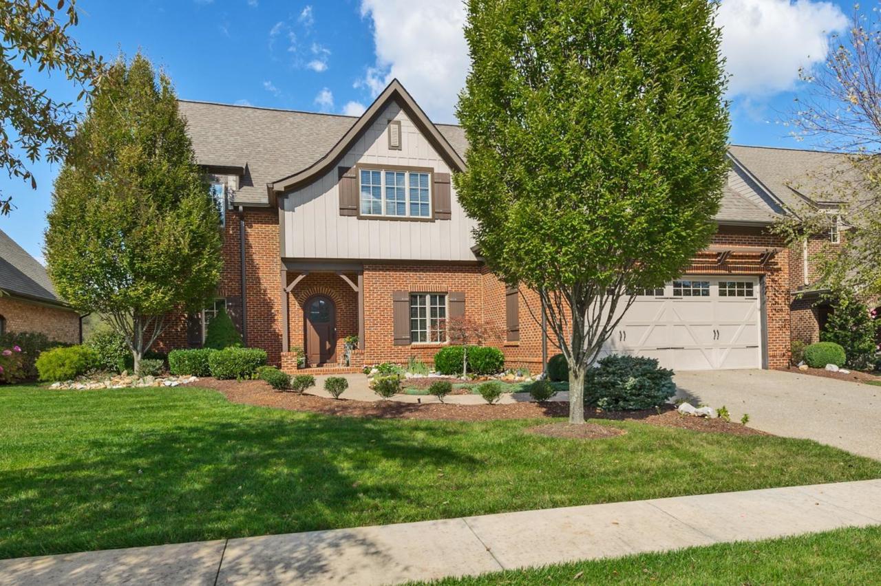 849 Ironwood Lane - Photo 1
