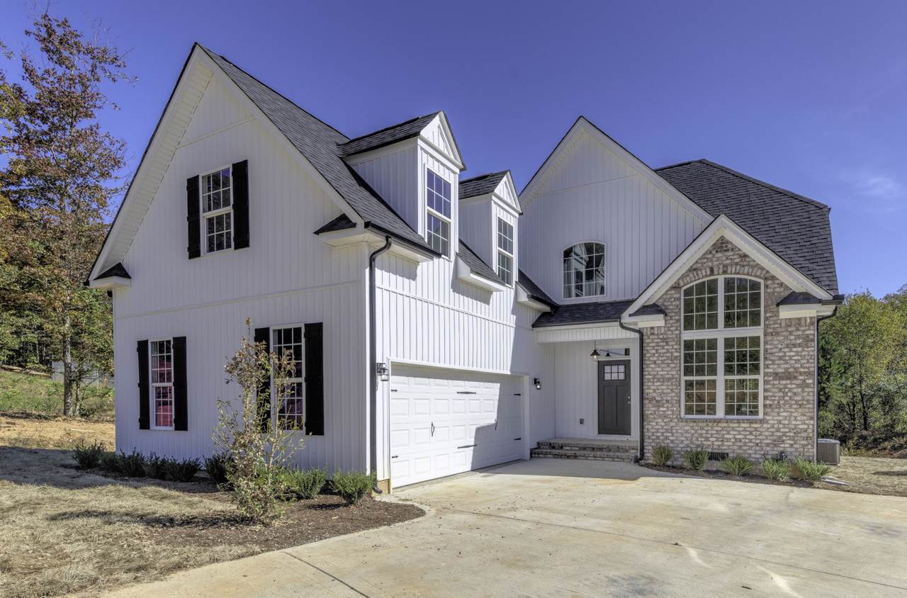 1340 Hillside Lane - Photo 1 1340 Hillside Lane - Photo 1