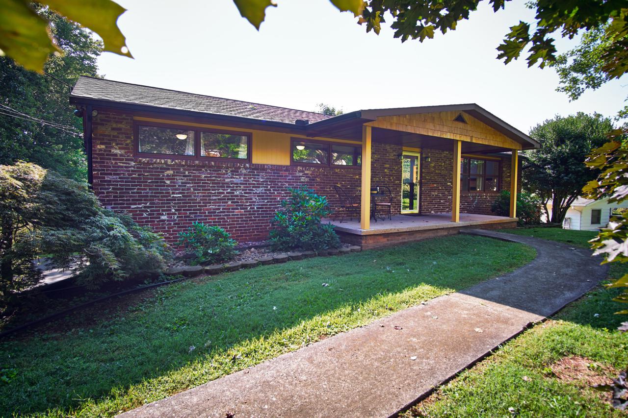 3604 Kranbrook Lane - Photo 1