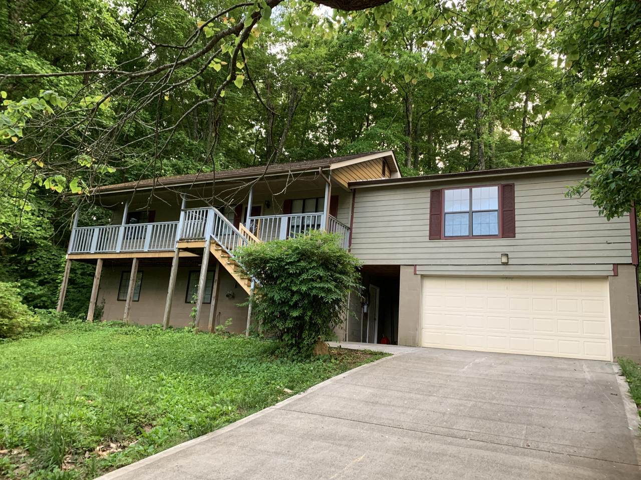 1503 Chert Pit Rd - Photo 1