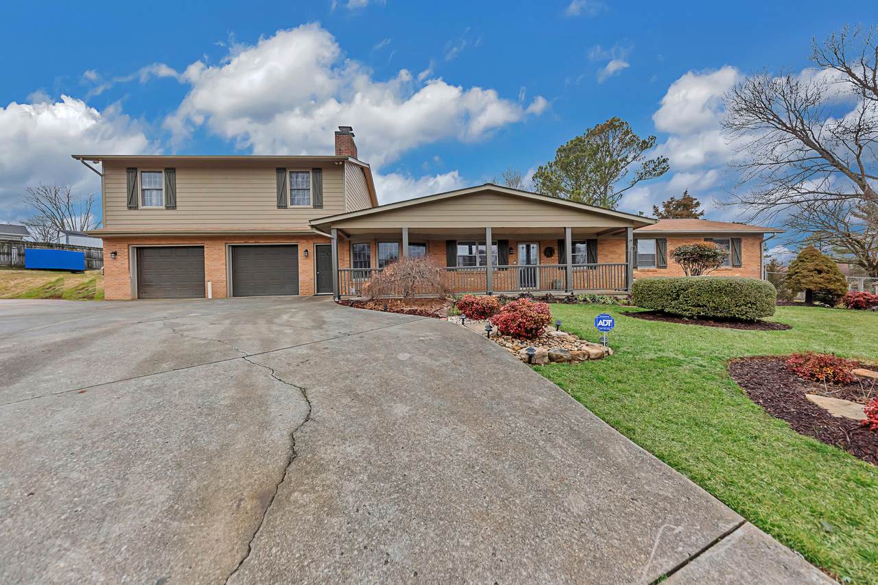 7113 Castalie Lane - Photo 1