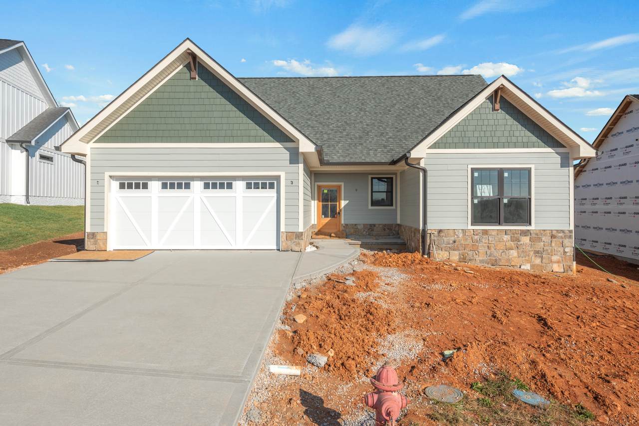 520 Simmons View Drive - Photo 1