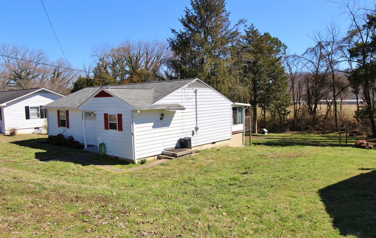 110 Arrowwood Rd - Photo 1