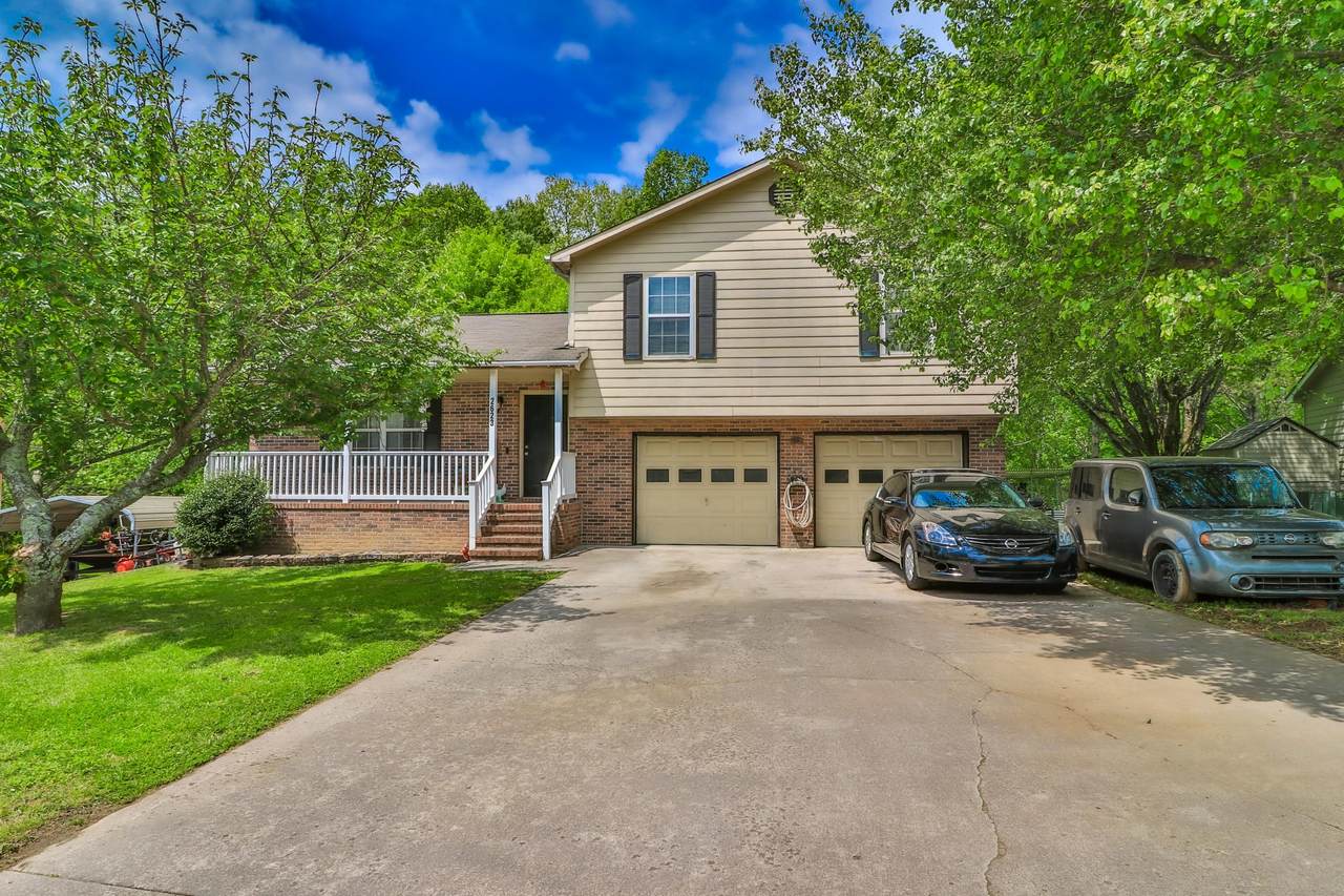 2623 Crestpark Rd - Photo 1