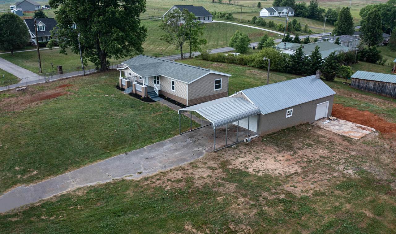 1052 Mill Springs Rd - Photo 1