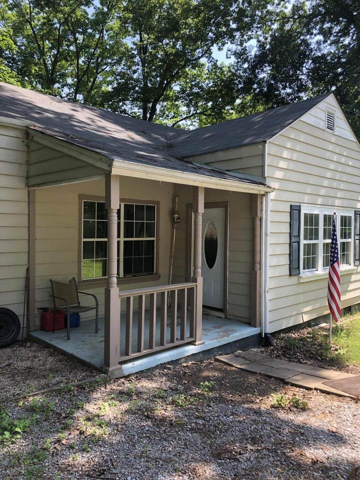125 Clegg St - Photo 1