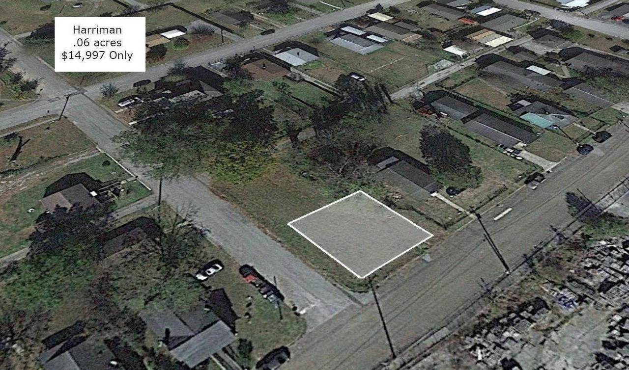 706 Siluria St - Photo 1