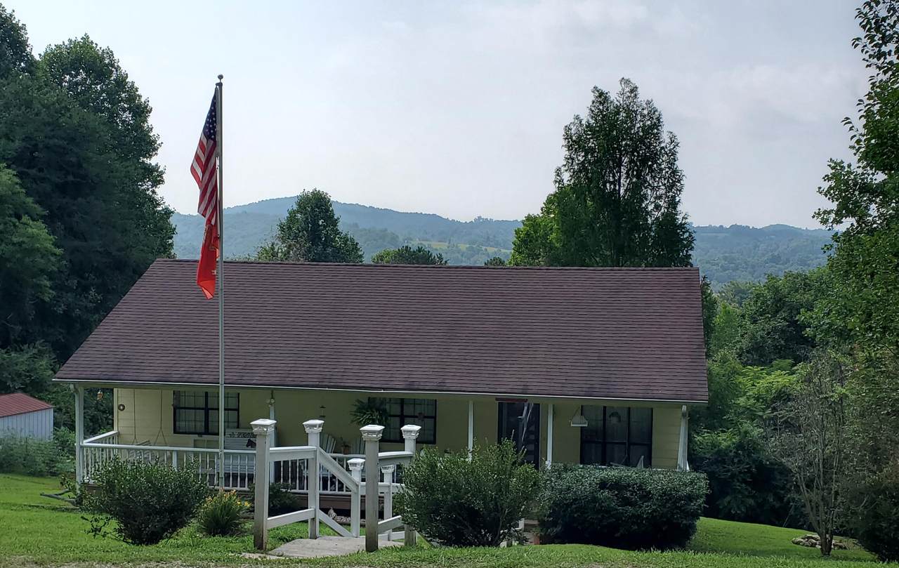 250 Hilltop Rd - Photo 1