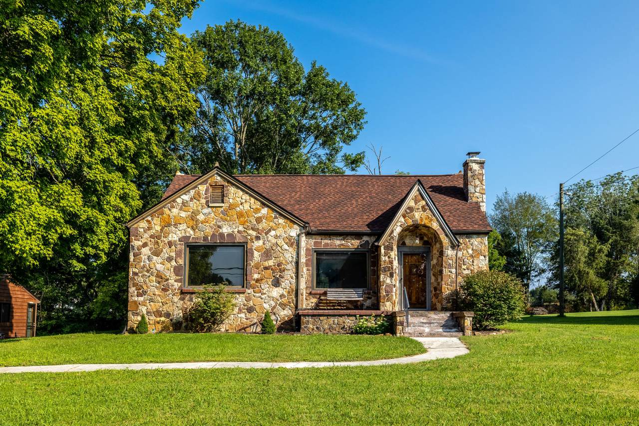 9001 Emory Rd - Photo 1