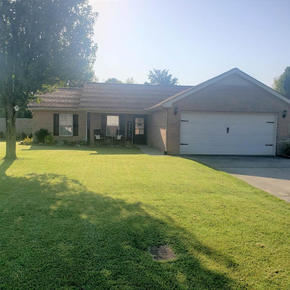 2325 Cayugas Lane - Photo 1