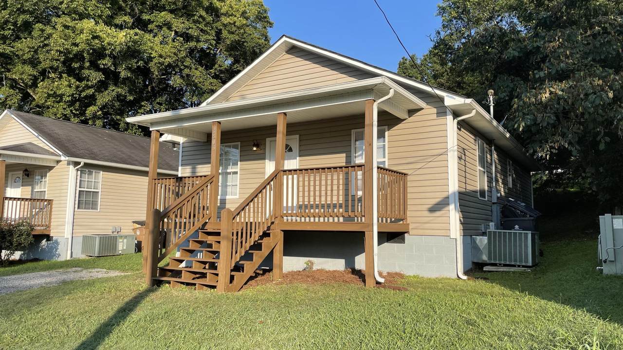 2803 Nichols Ave - Photo 1