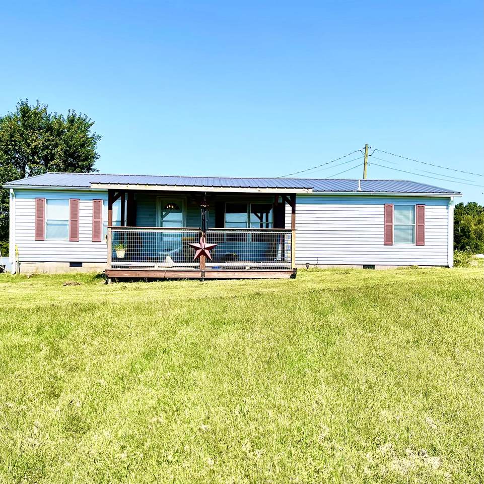 675 Glenlock Rd - Photo 1