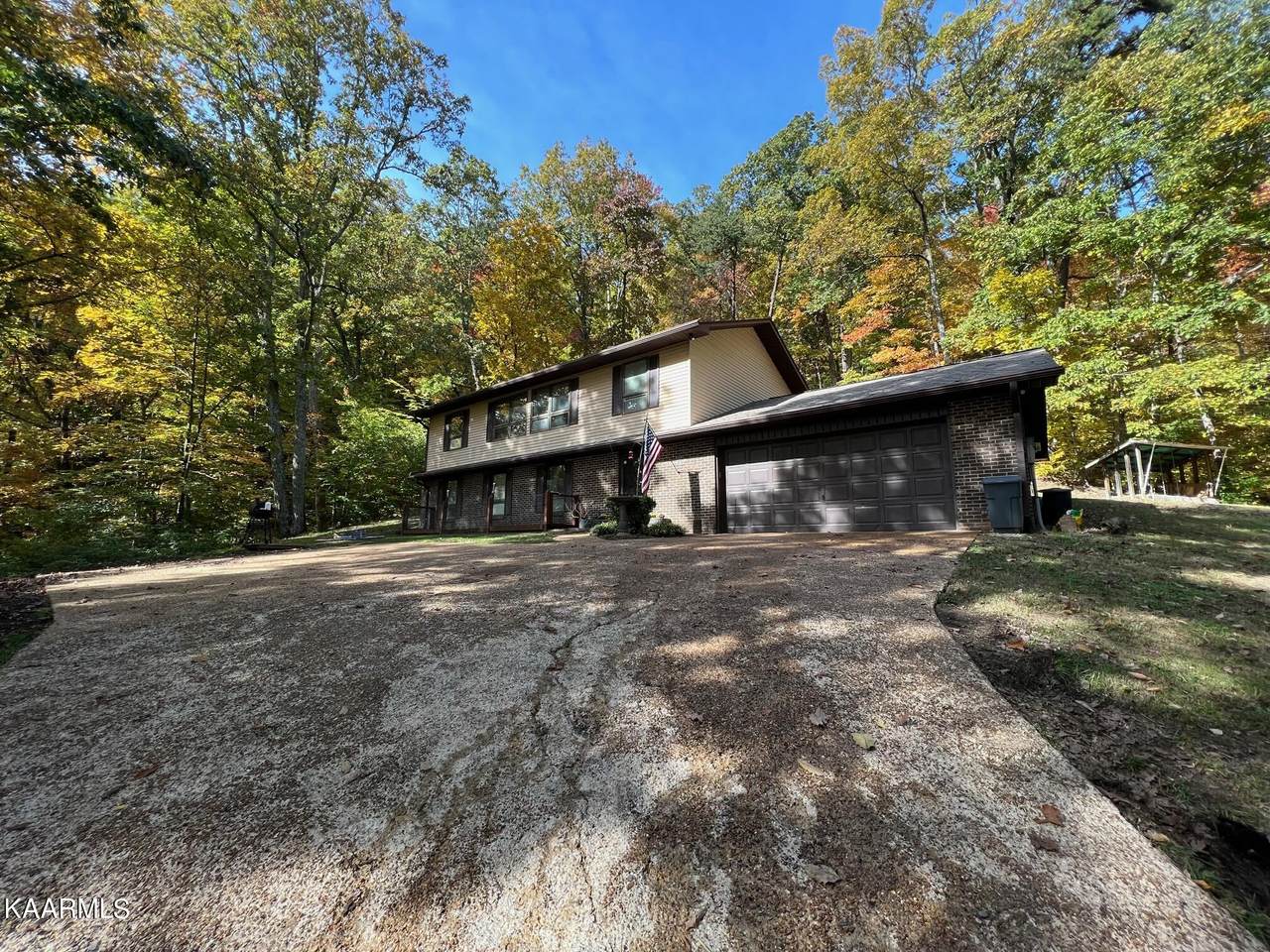 6719 Montgene Vre Drive - Photo 1