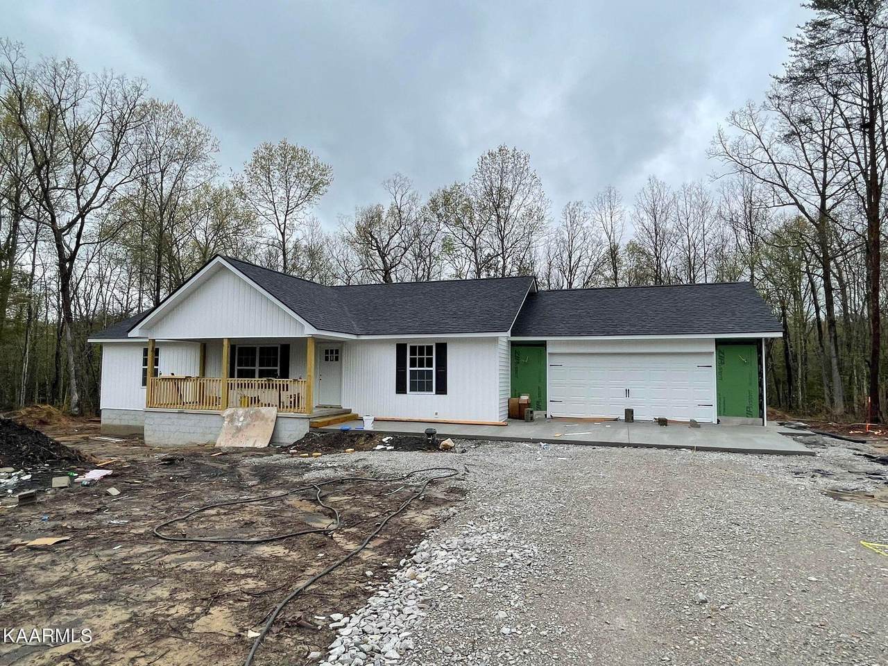 262 Hayden Lane - Photo 1