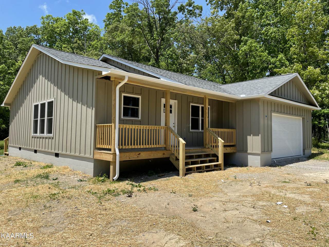 616 Kara Drive - Photo 1
