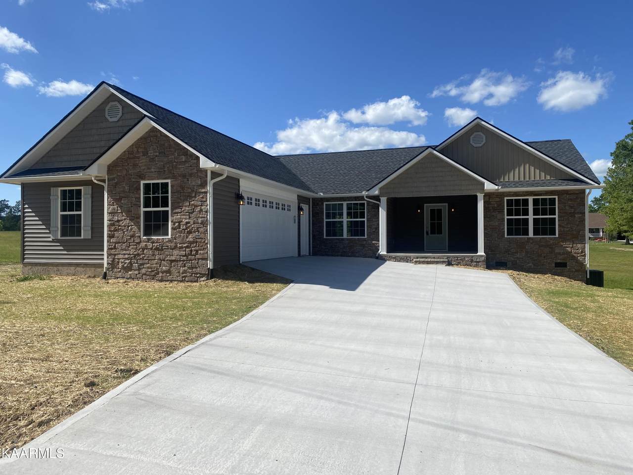 441 Colby Circle Circle - Photo 1