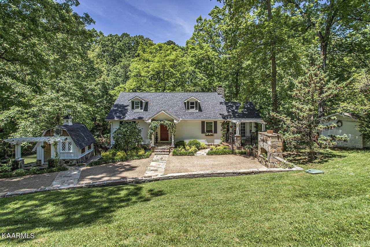105 Alexander Rd - Photo 1