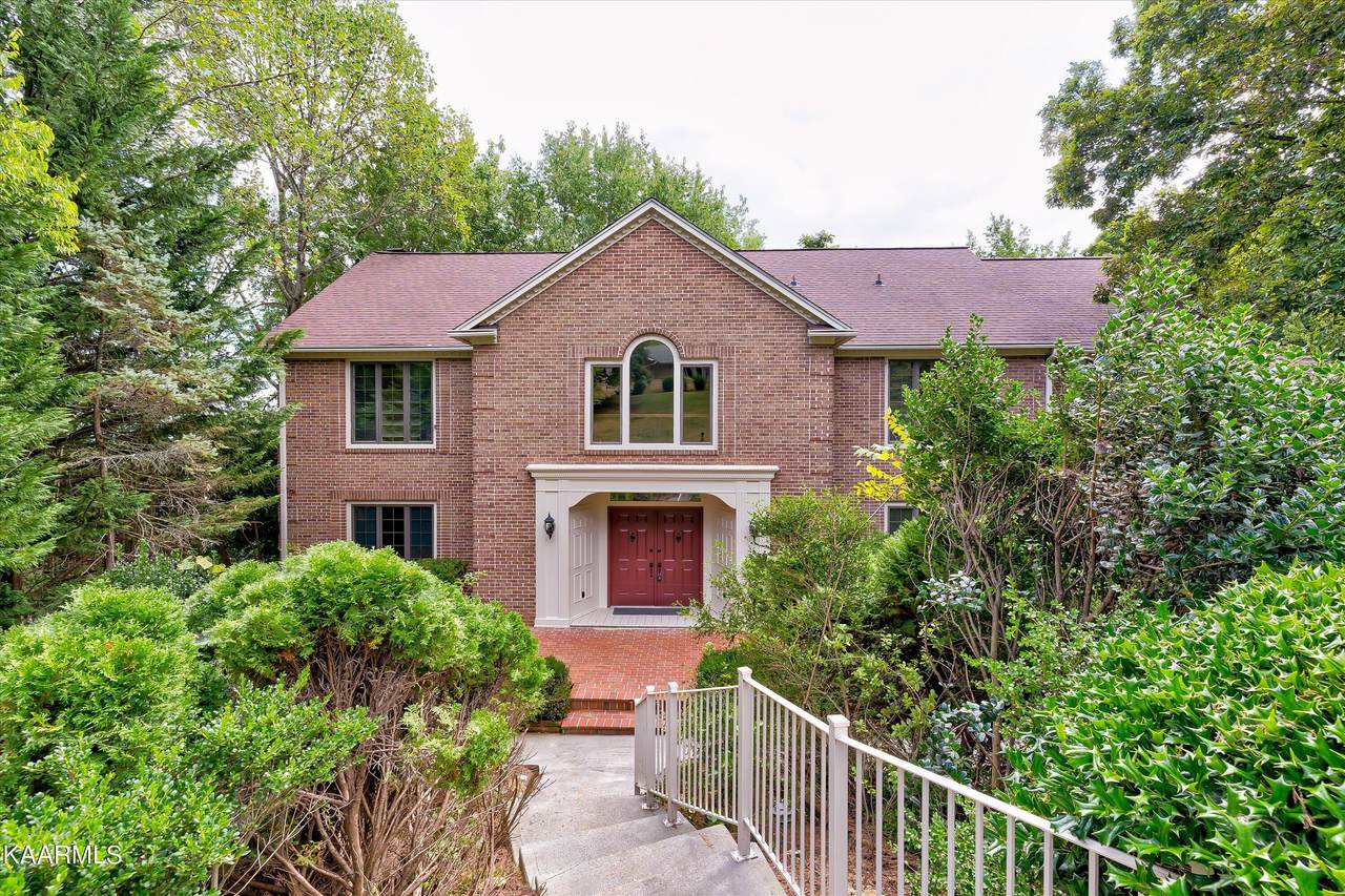 11120 Crown Point Drive - Photo 1