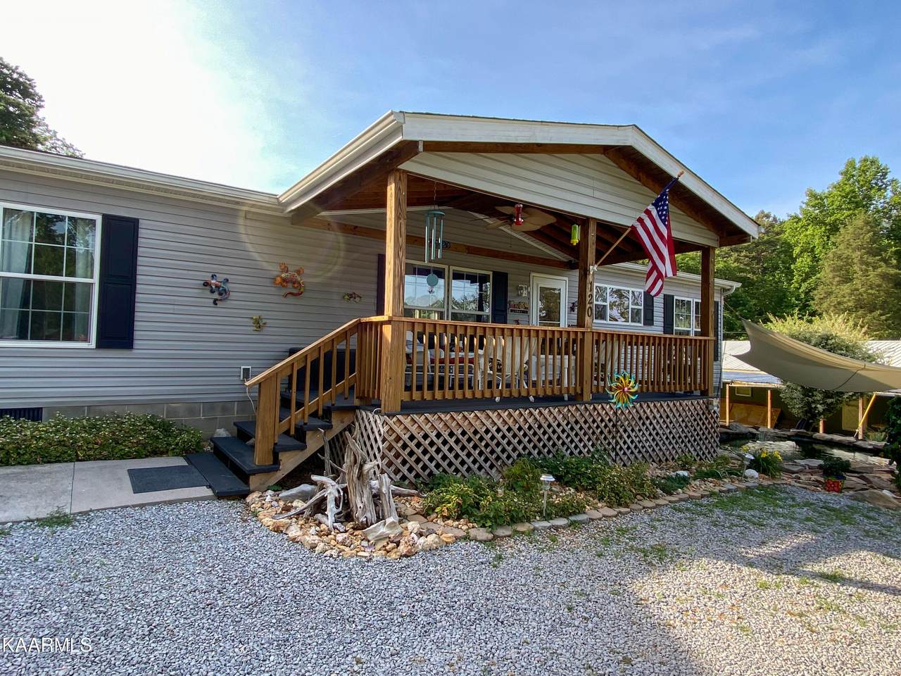120 Walnut Drive - Photo 1