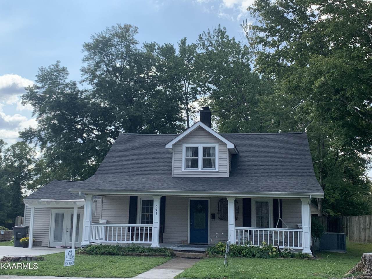 271 Whitson Ave - Photo 1