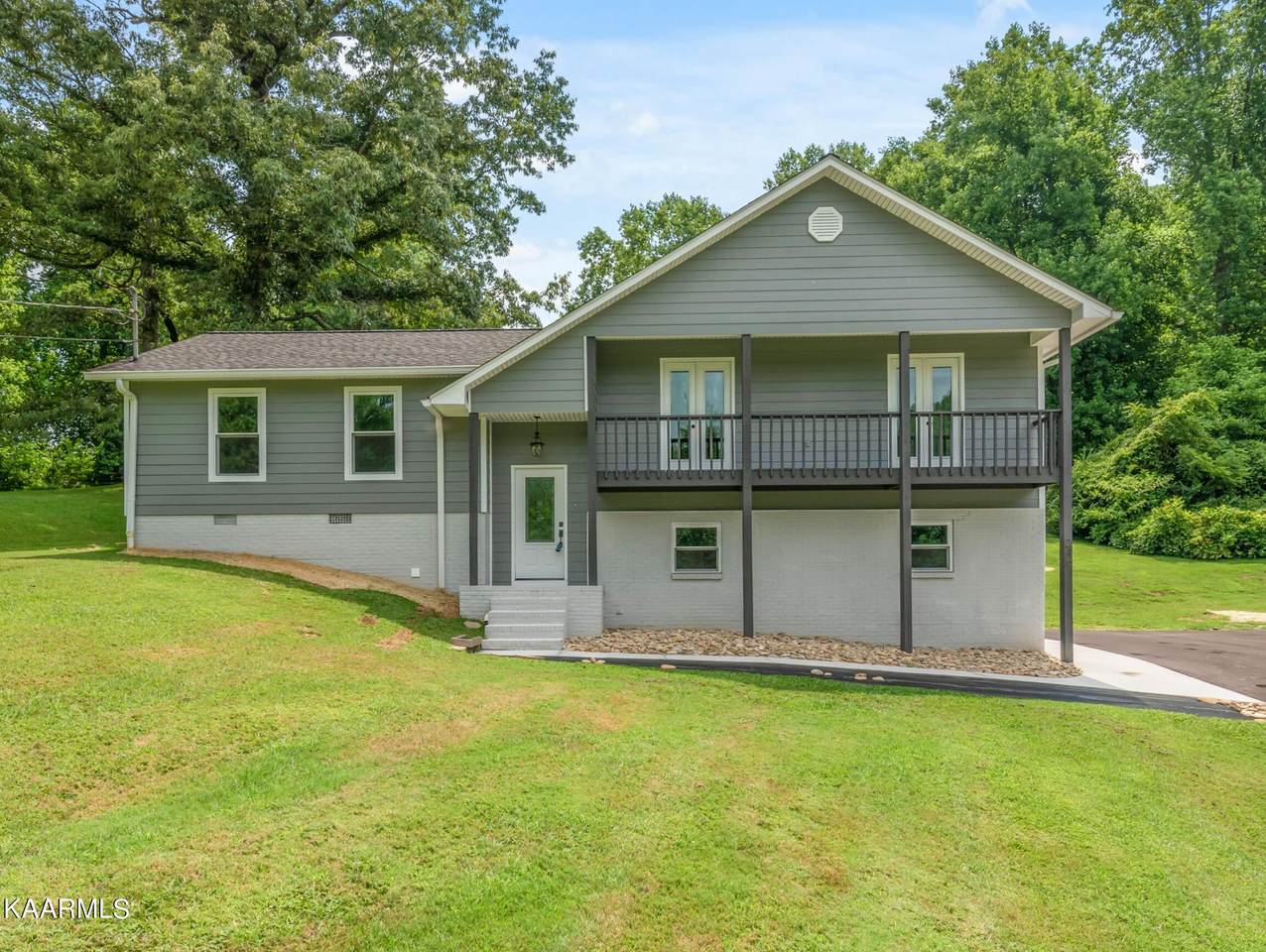 246 Mountain Ave - Photo 1