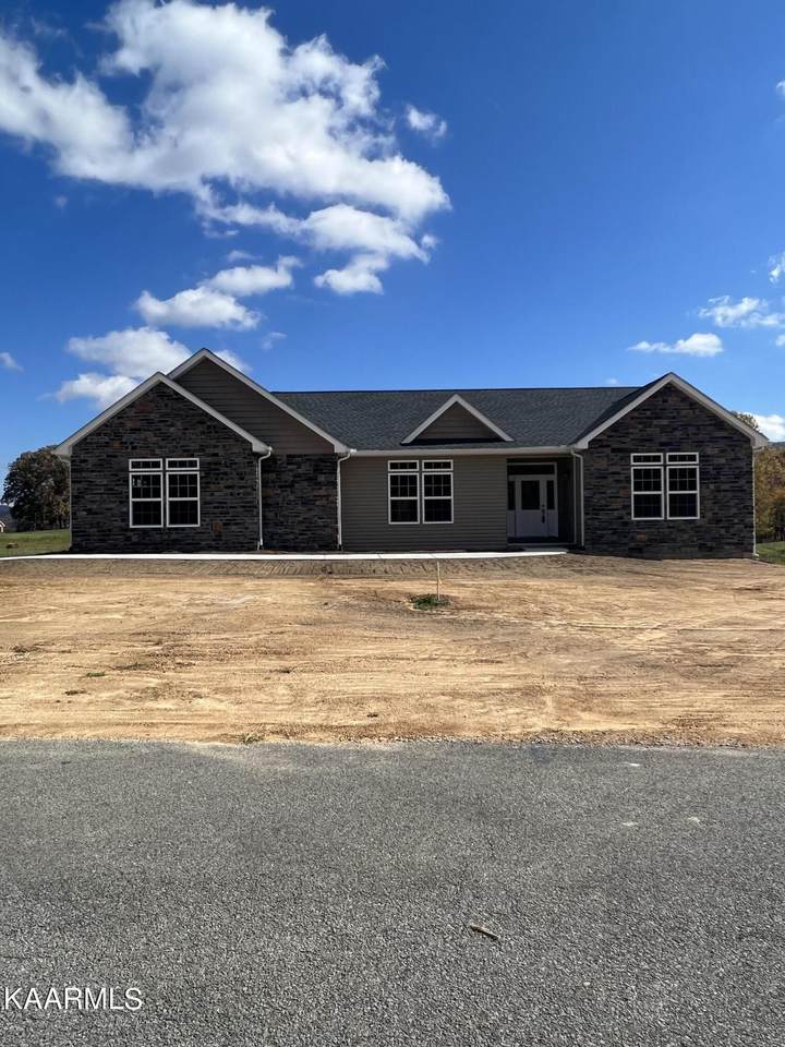 233 Marie Lane - Photo 1