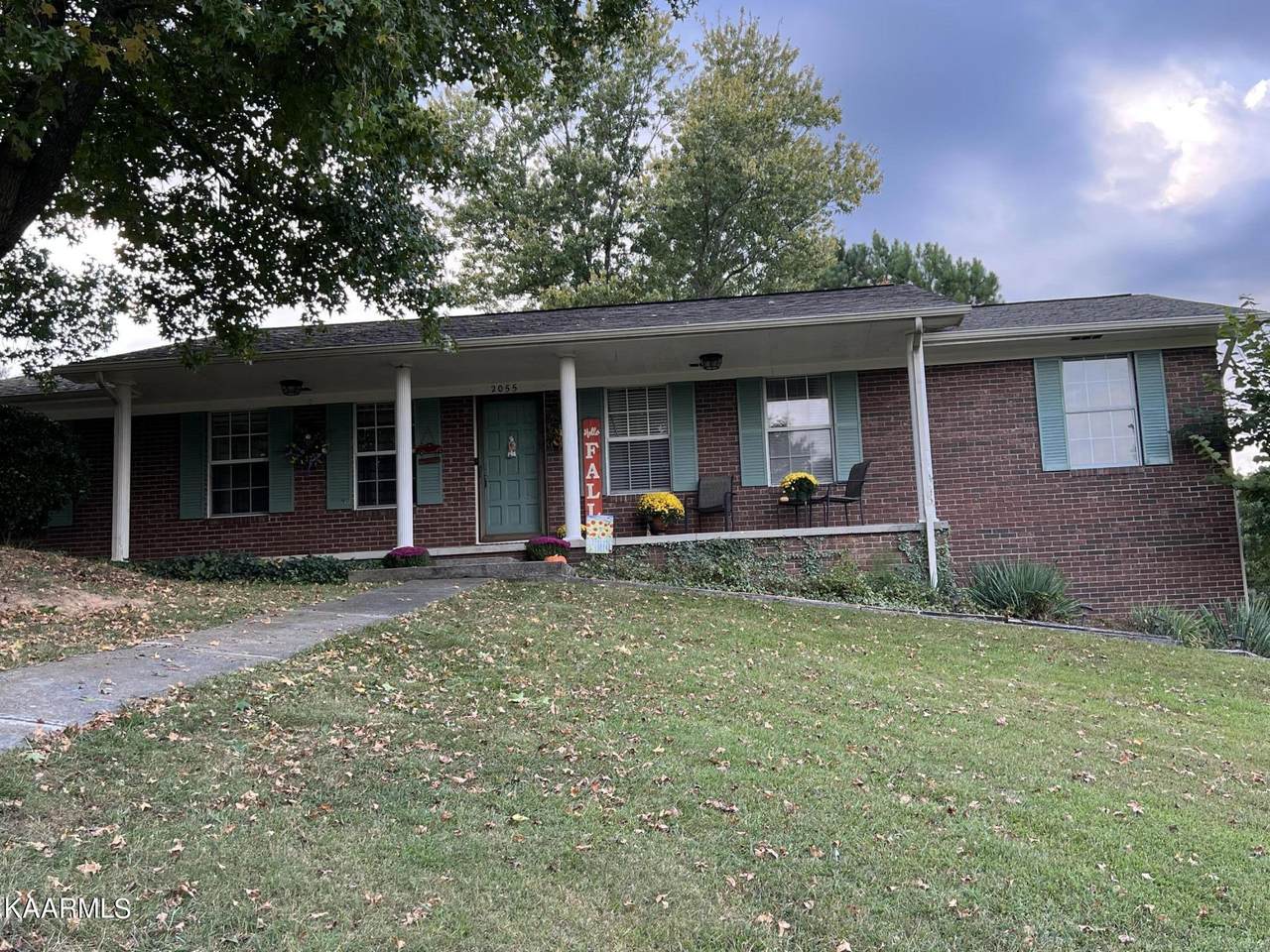 2055 Seven Oaks Drive - Photo 1