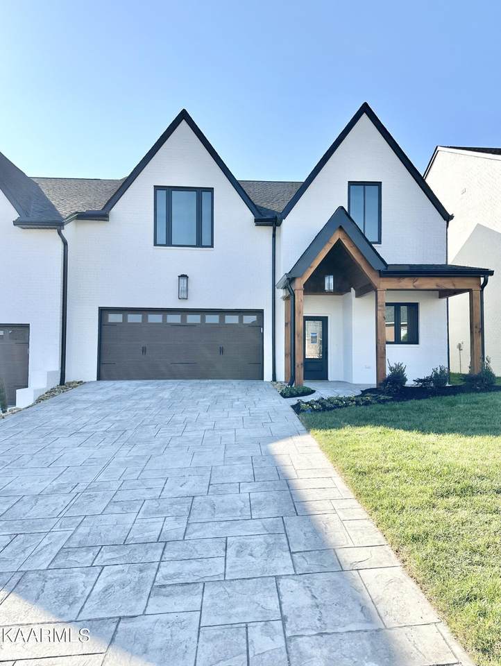 533 Brunello Way - Photo 1