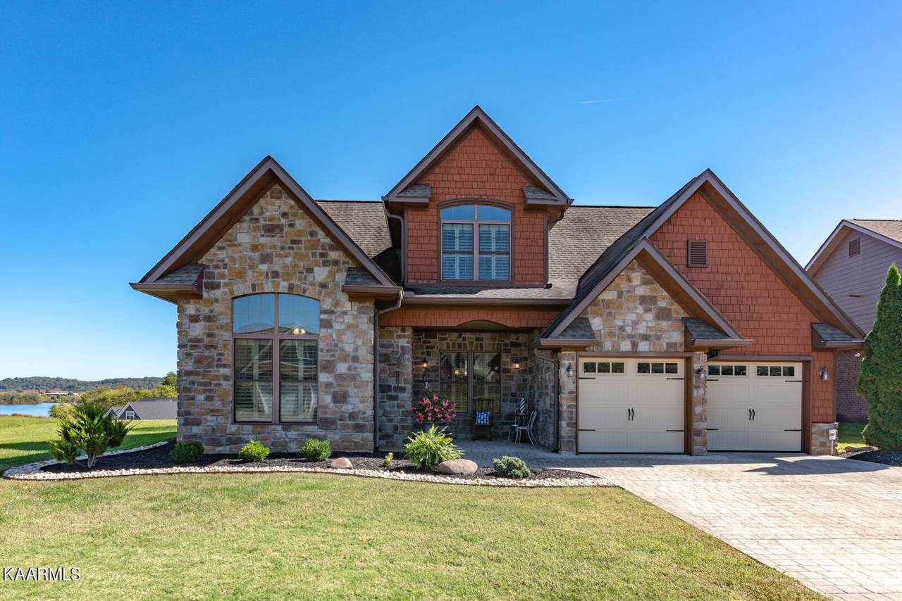238 Lighthouse Blvd - Photo 1