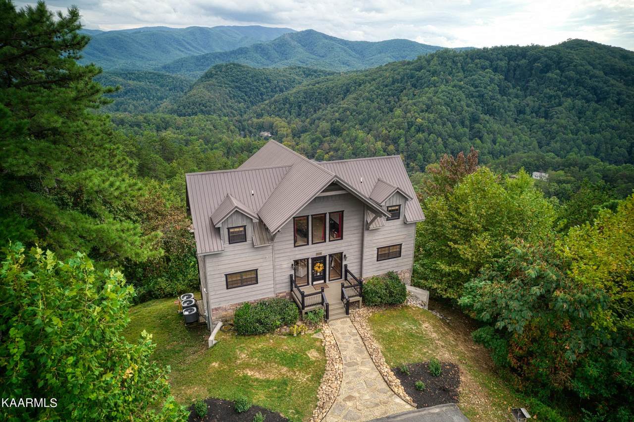 1118 Eagle Pointe Way - Photo 1