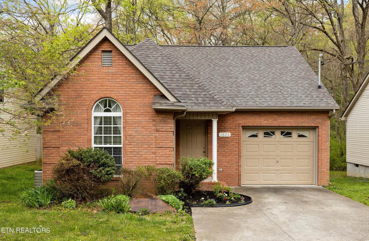 1623 Joe Hinton Rd - Photo 1