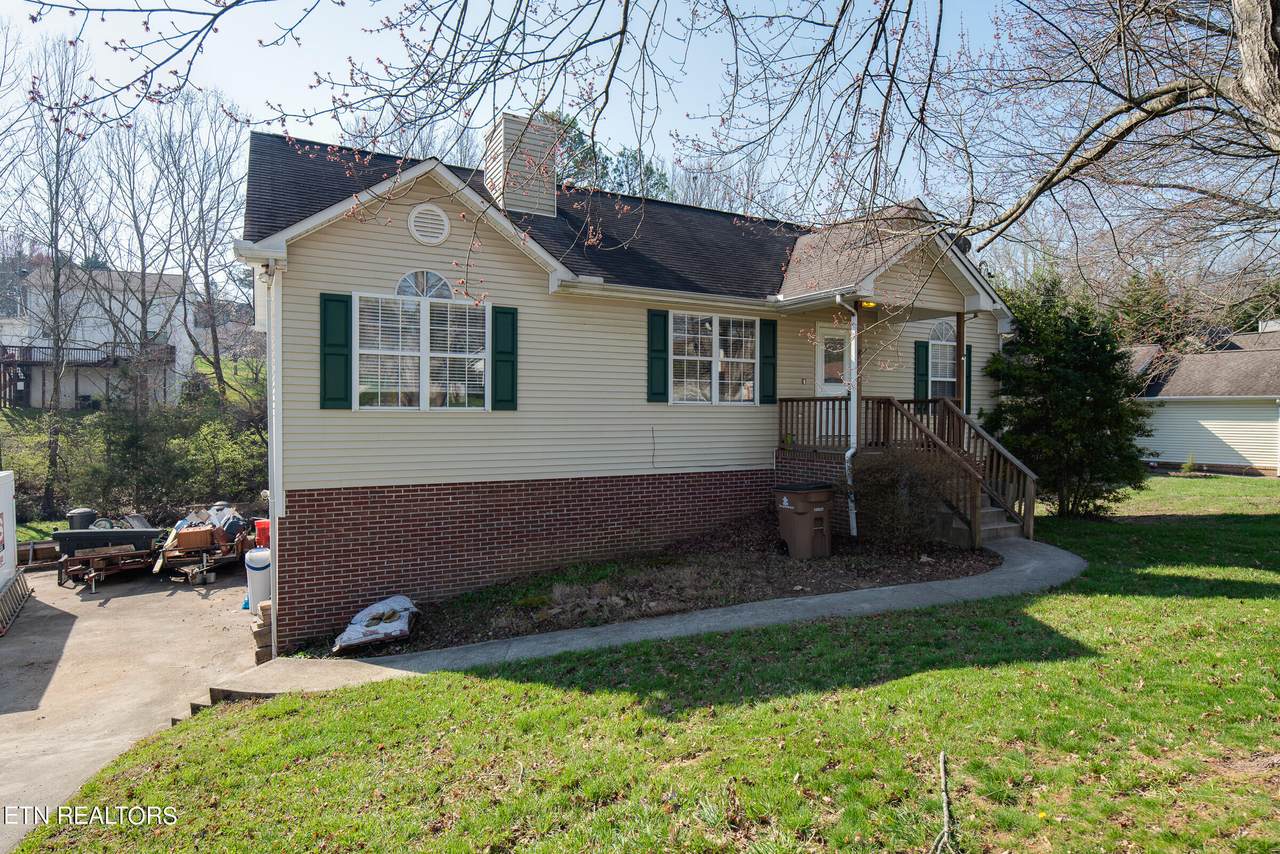 5623 Tennyson Drive - Photo 1