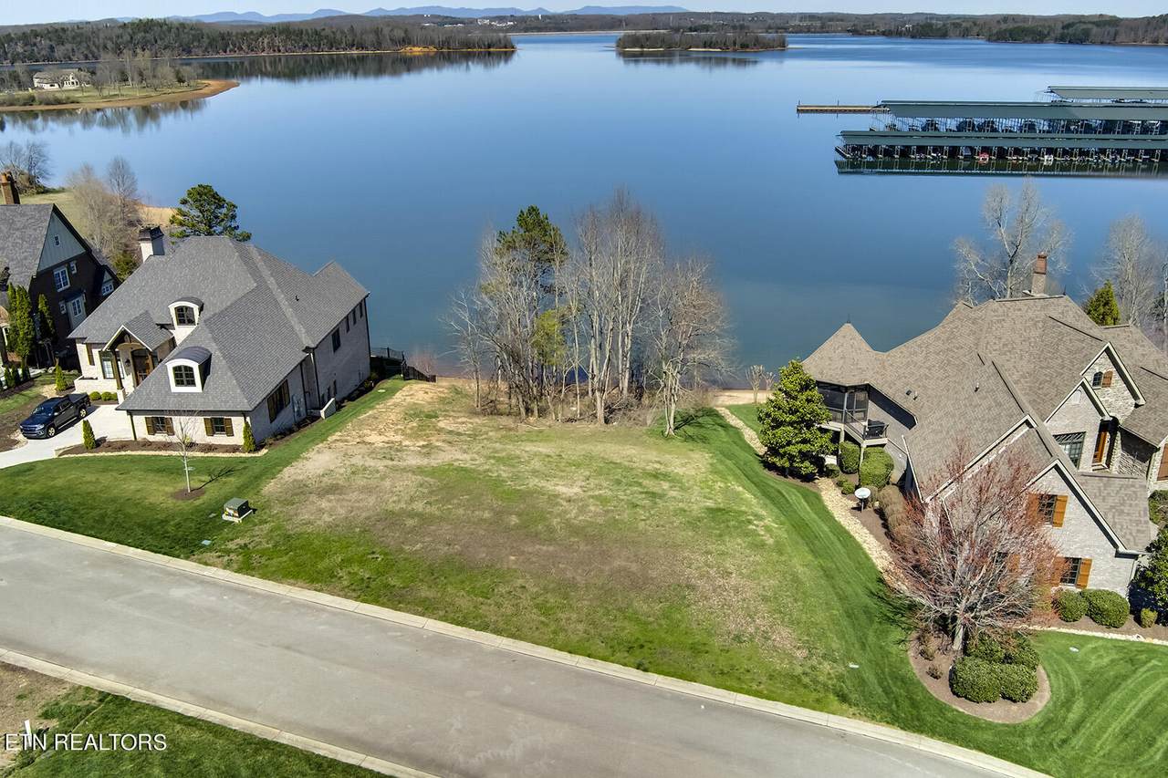 204 Cypress Pointe Drive - Photo 1