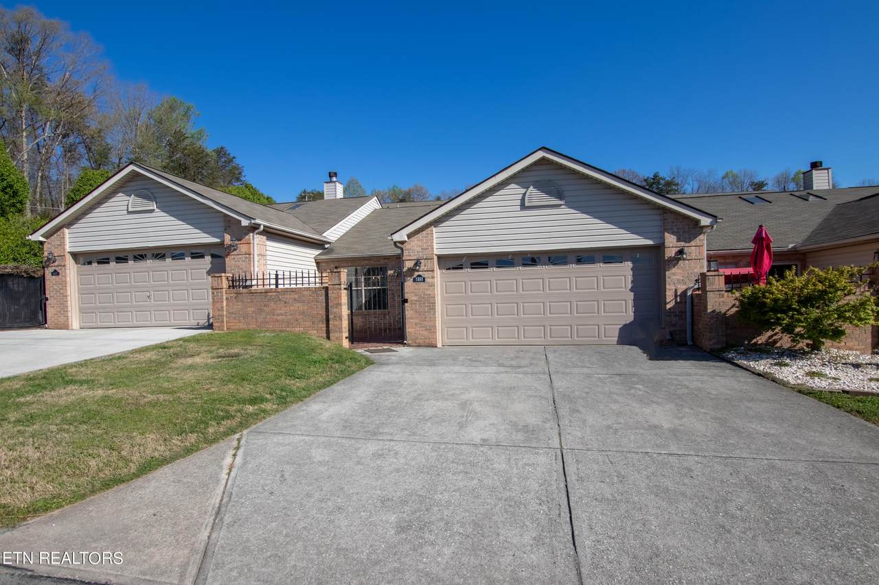815 Villaview Way - Photo 1