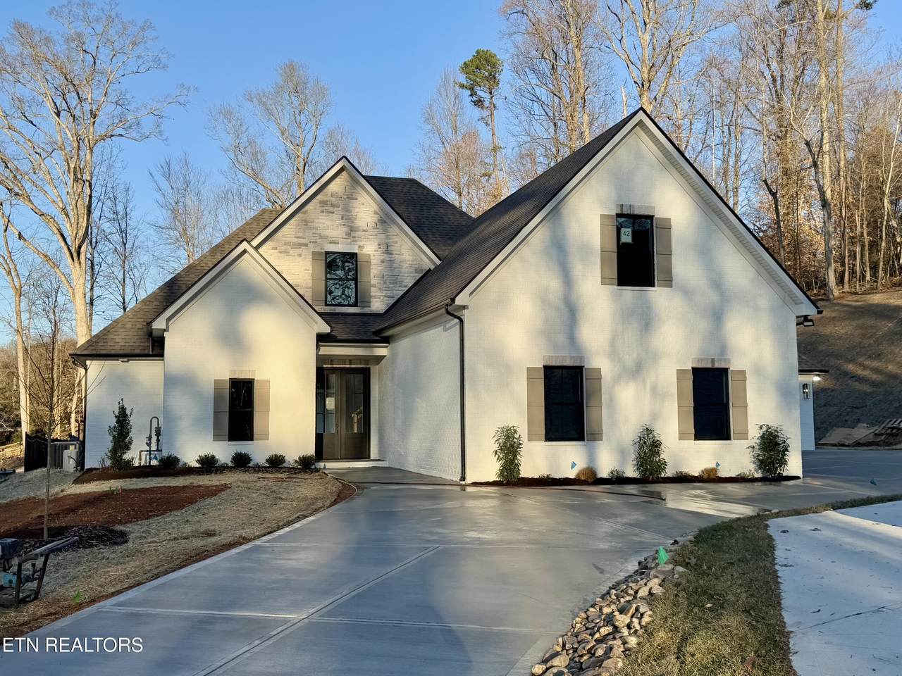 1564 Bronze Way - Photo 1
