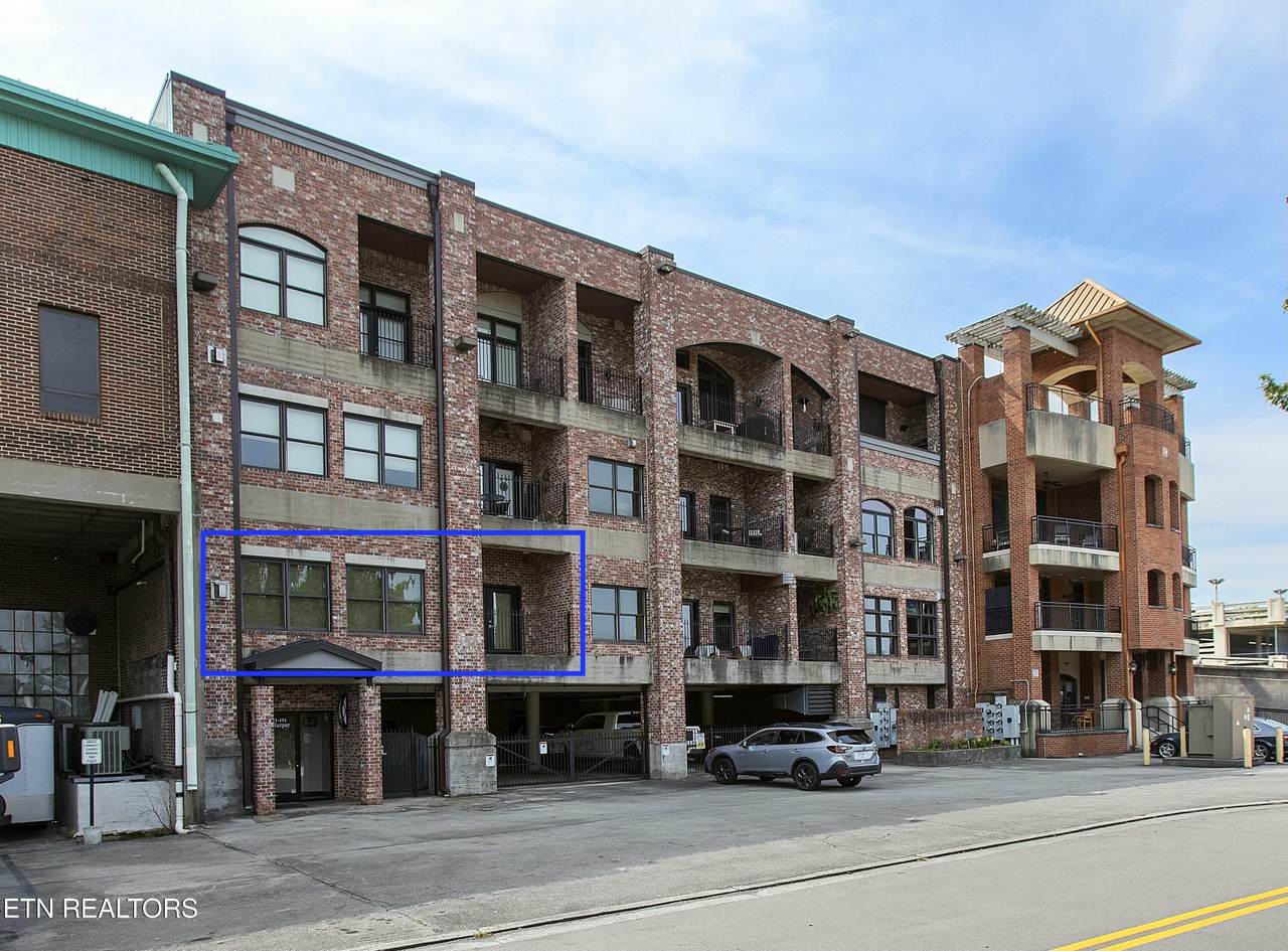 125 Harper Ave - Photo 1
