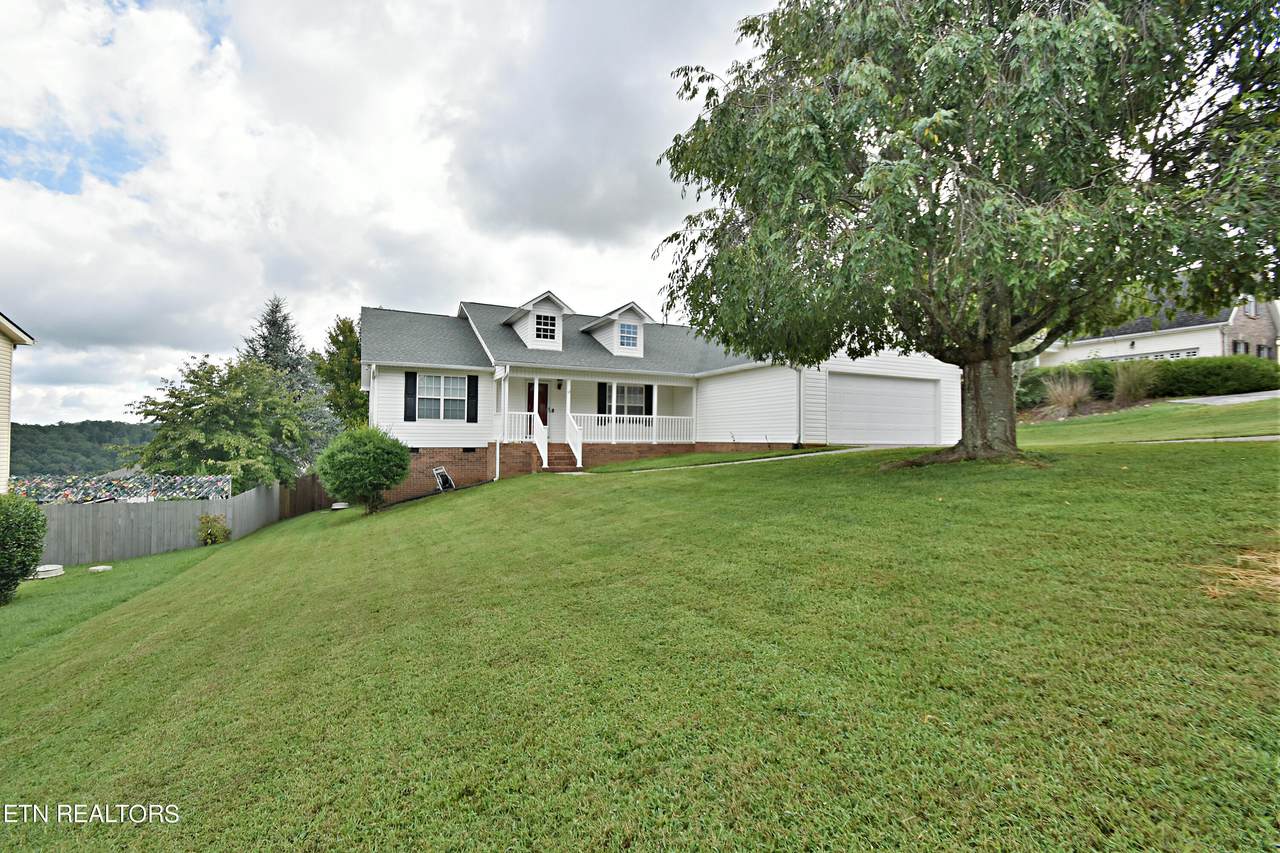 4053 Mountain Vista Rd - Photo 1