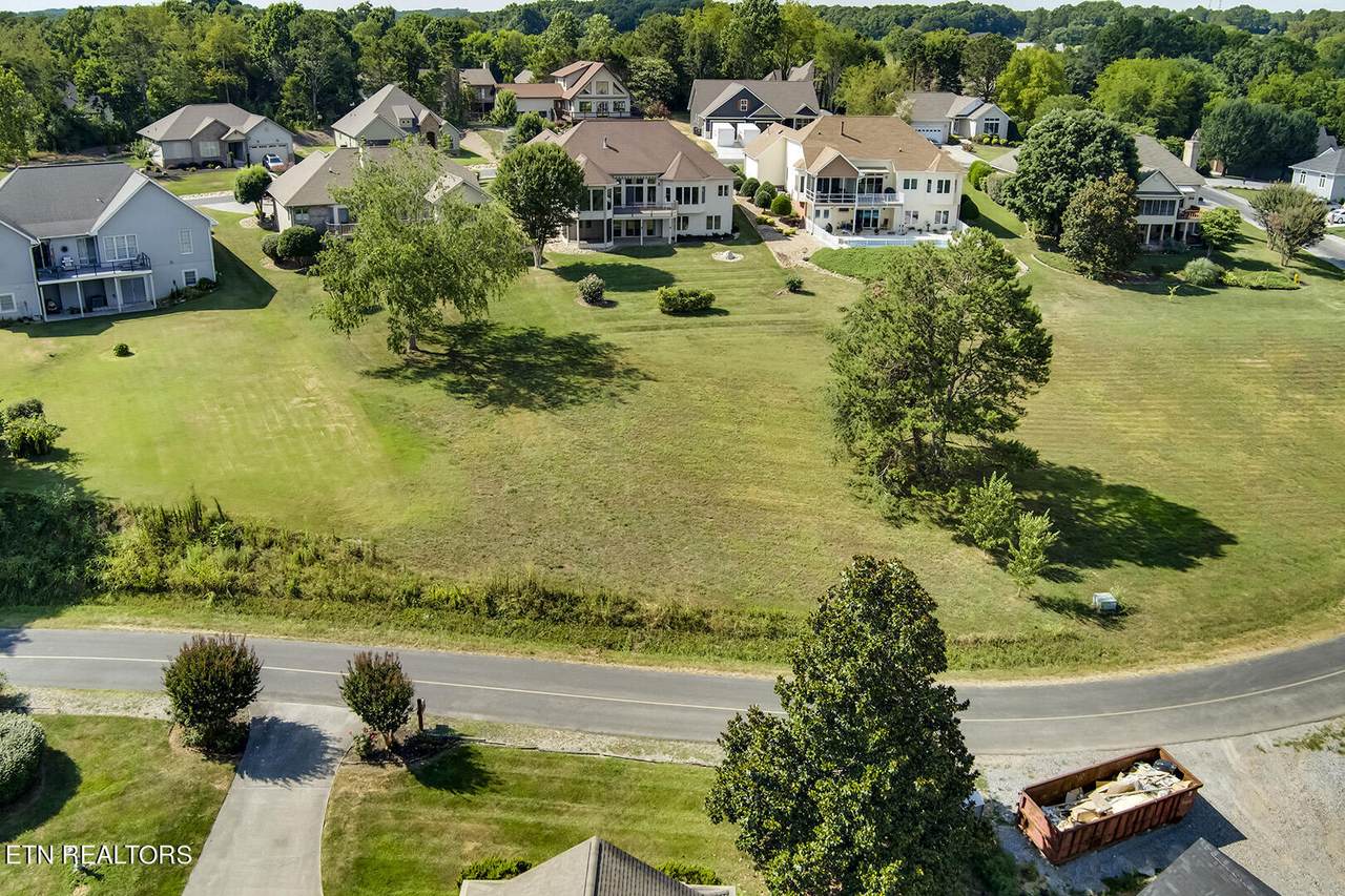 212 Amohi Way - Photo 1