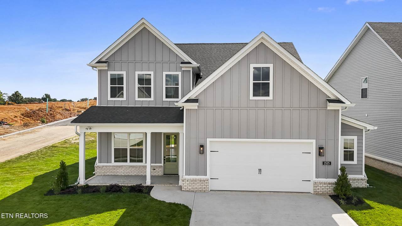 2525 Maroon Bells Rd - Photo 1