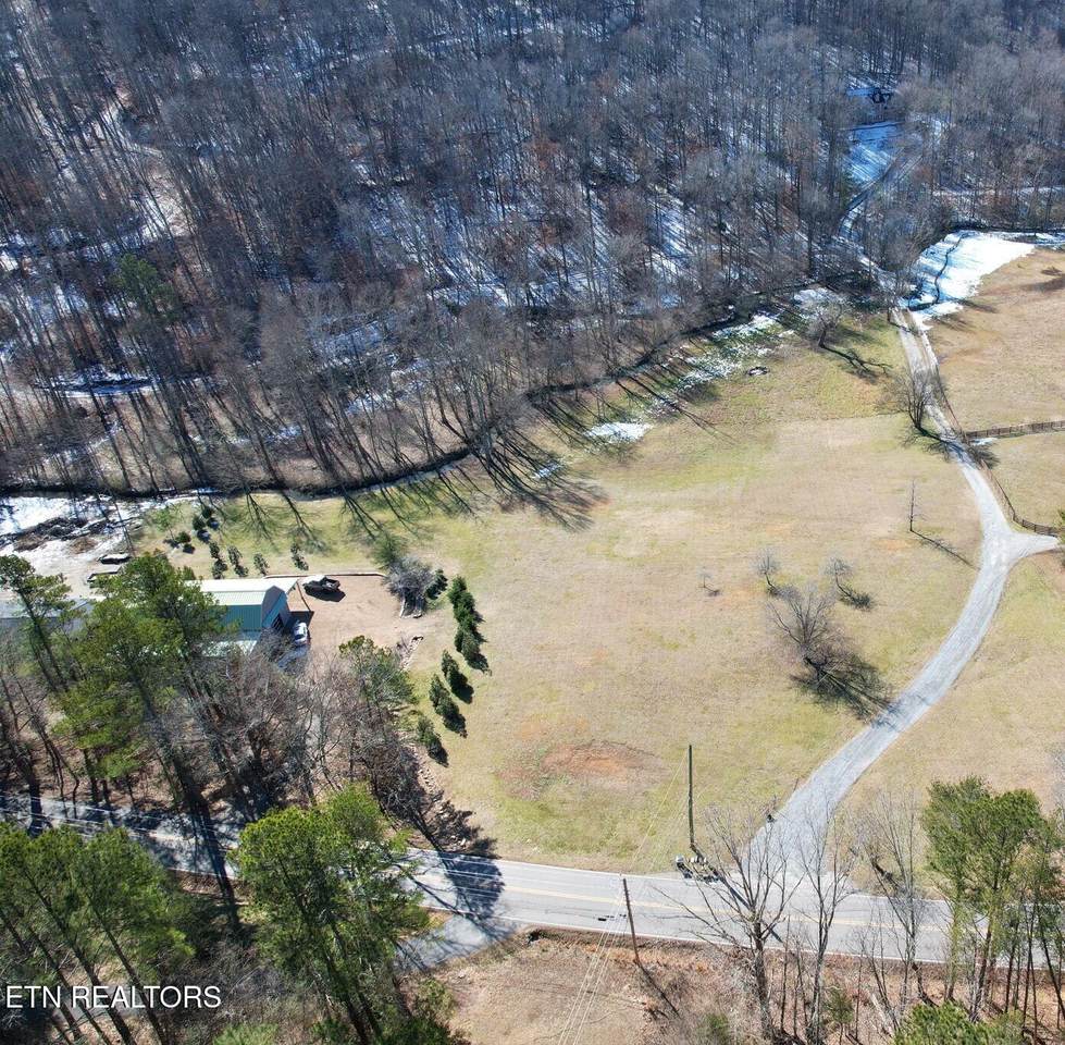 10646 Pine Hill Rd - Photo 1