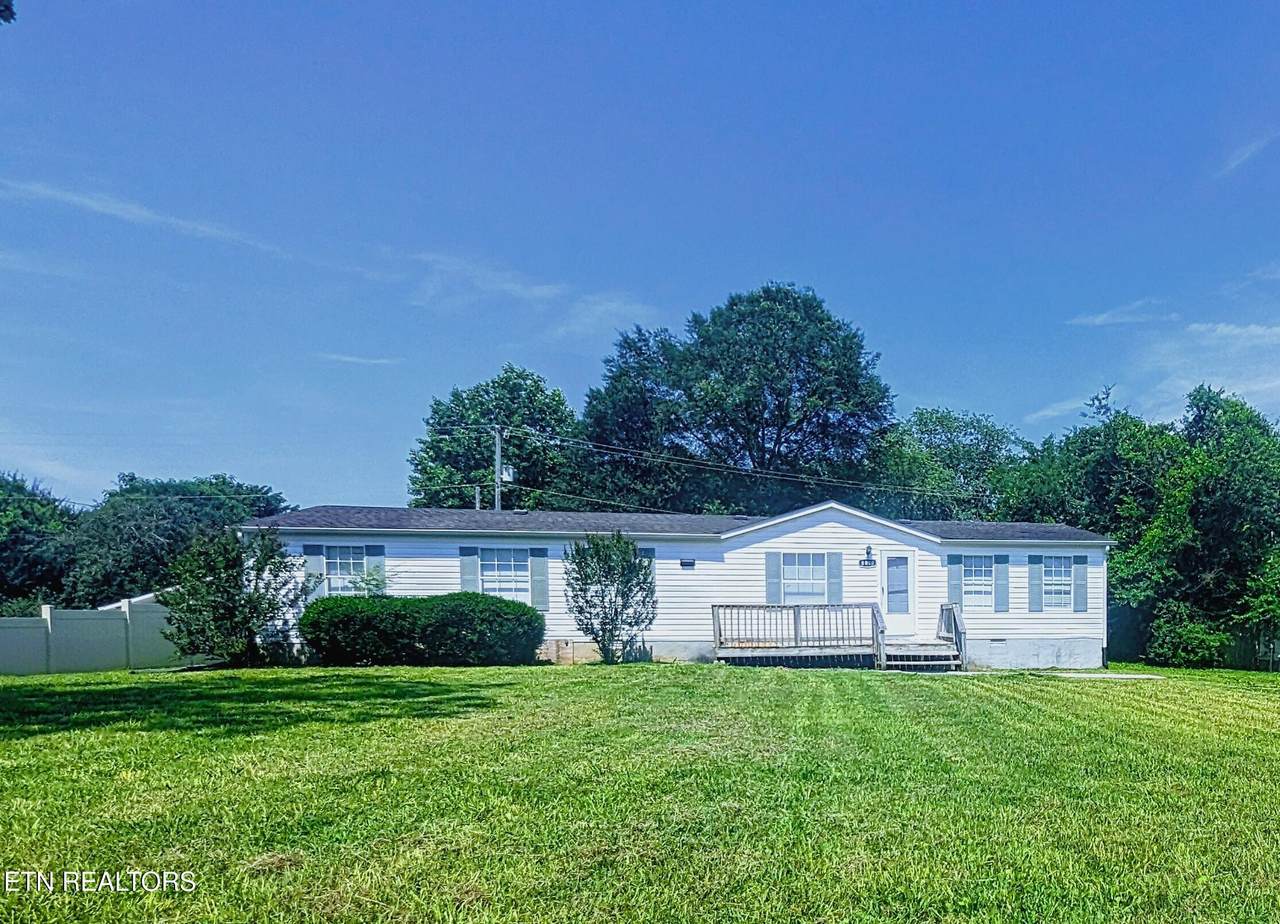 1112 Level Drive - Photo 1