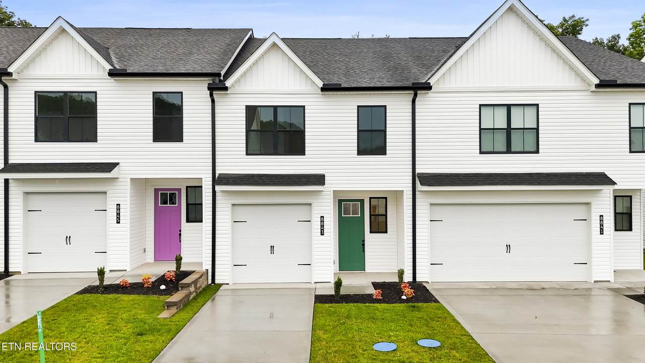 8843 Chapman Trace Way - Photo 1