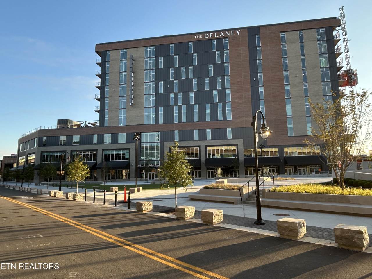 122 Stadium Way - Photo 1