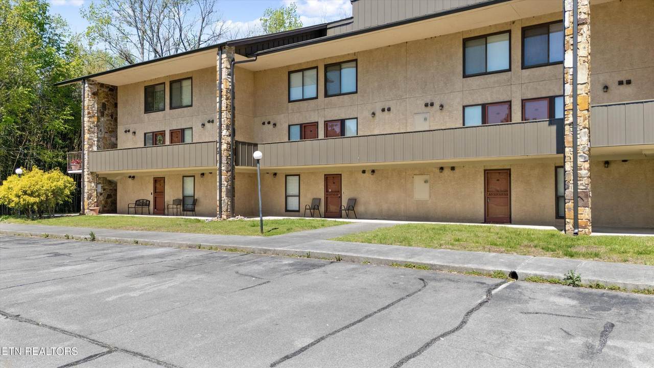 8023 Old Highway 73 - Photo 1