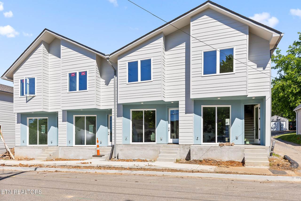 105 E Oldham Ave - Photo 1