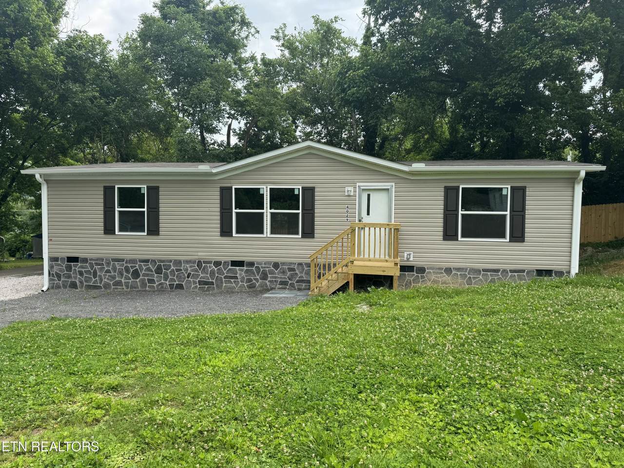 4029 Lilac Ave - Photo 1